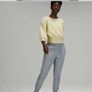 Lululemon Textured Crewneck Pullover in Dew Green